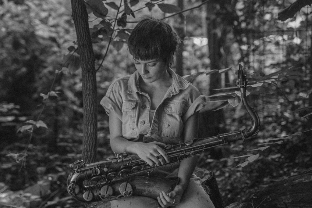 Music for the Eyes: Zoh Amba